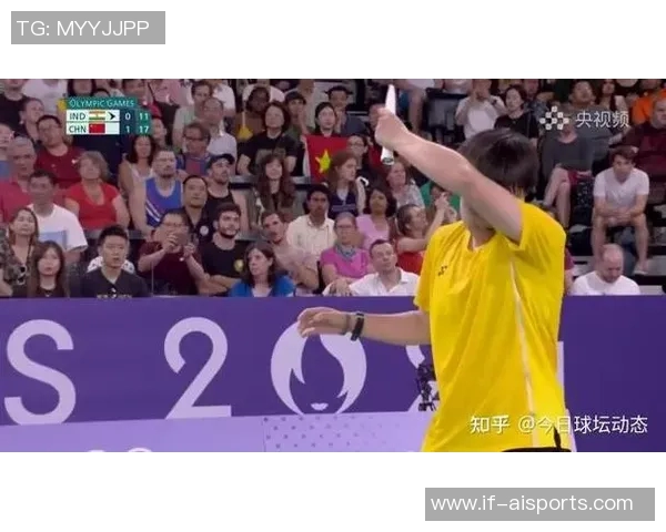 何冰娇的感人发言：一句话瞬间击中你的心房，年度最暖瞬间不容错过