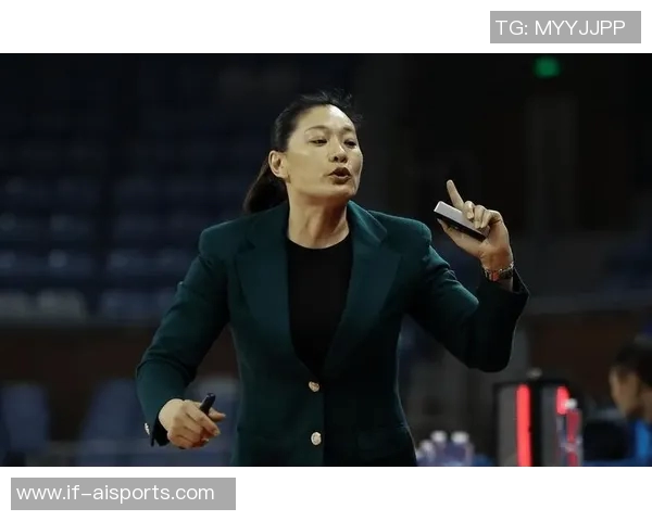 李昕：美女篮缺乏领袖，惨败之后切莫轻言换帅的深层思考