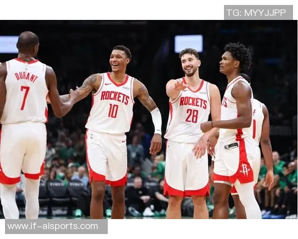 近六场场均15分命中过半！攻防全面提升的谢泼德正成火箭完美拼图？